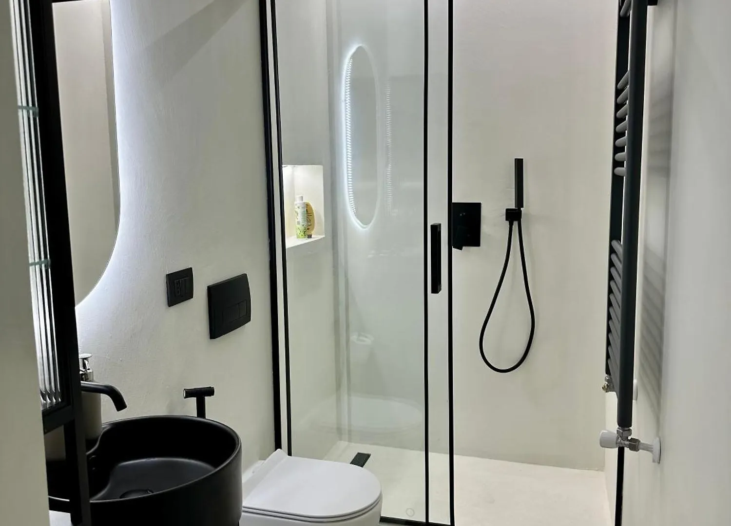 Elegant City Apartment - Milano Centro איטליה